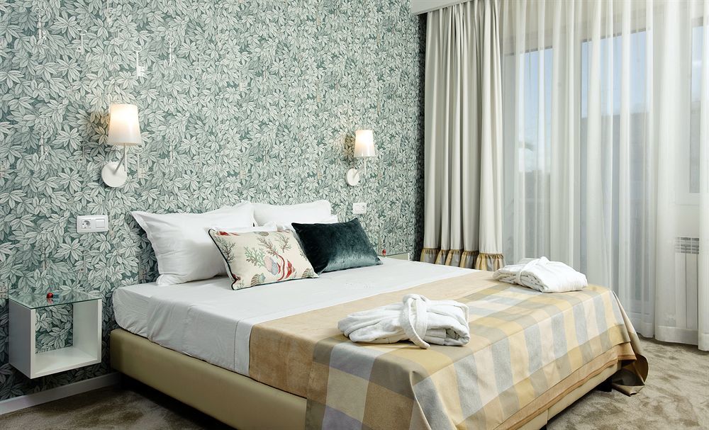 Boban Luxury Couette-café Split