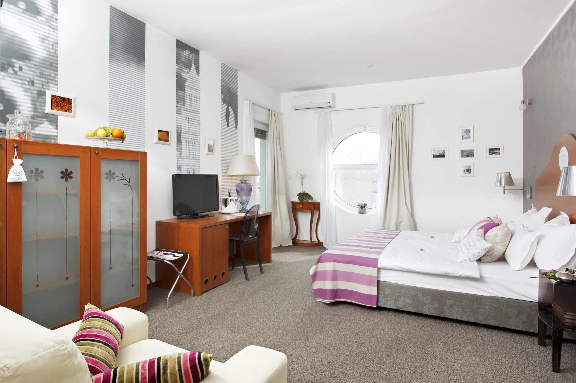 Bed and breakfast Boban Luxury 4*
